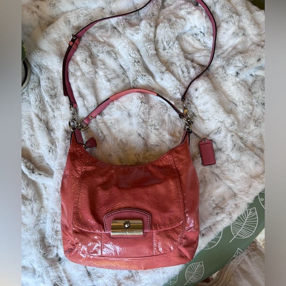 COACH 19299 KRISTIN PATENT LEATHER ROSE HOBO/CROSSBODY/SHOULDER BAG - Picture 13 of 13